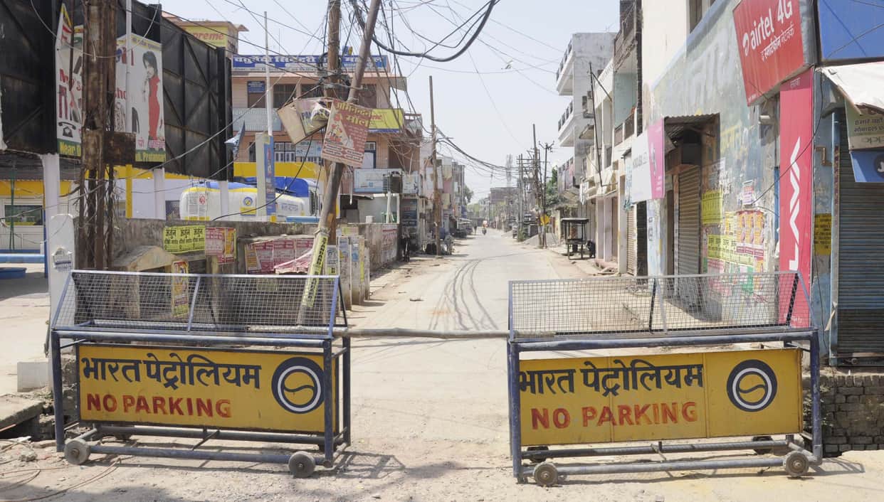 Pratapgarh: Report of six deposited corona victims came negative