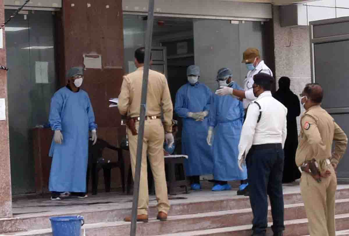 corona spreading among monkeypox in delhi figures started increasing in hospitals