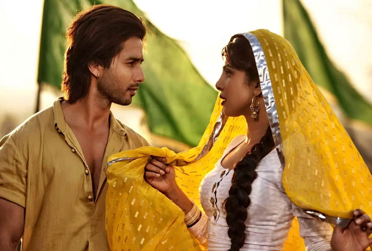 Shahid kapoor and Priyanka Chopra Love and break story details