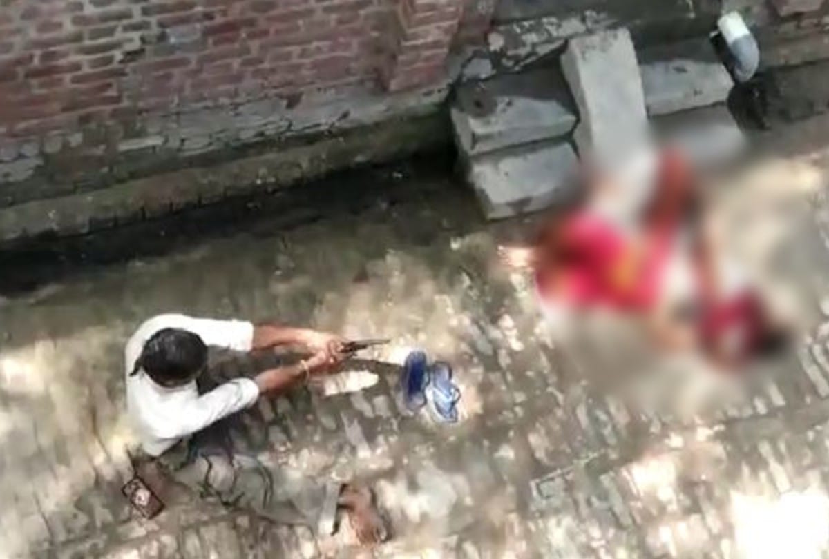 divyang man shot dead a woman in kasganj