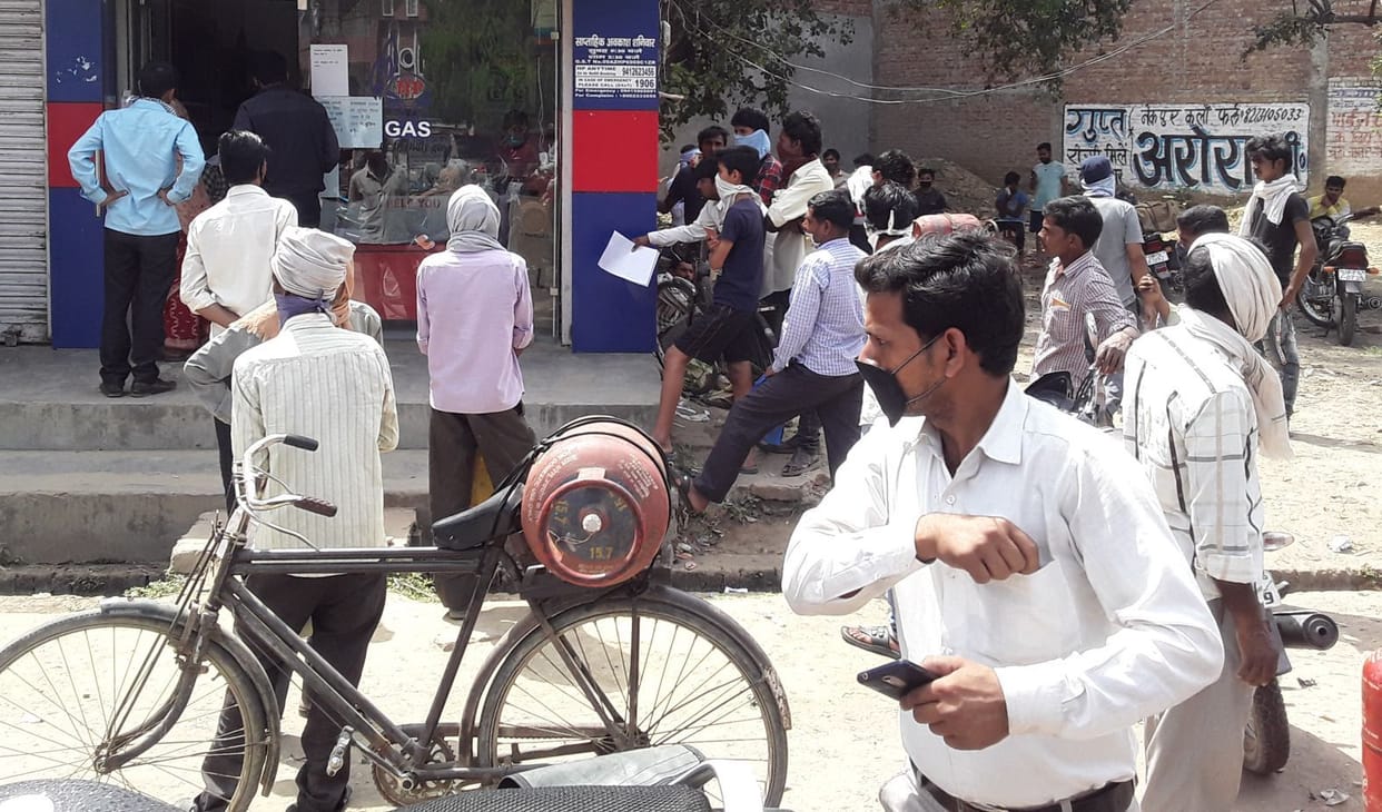 People turned out for work, police did not strictly