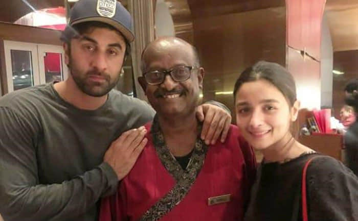 Alia Bhatt Ranbir Kapoor favorite server Ronald D Mello Dies of Covid-19