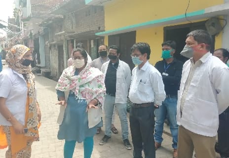 Crowd attacked health workers who went to survey in Faridpur