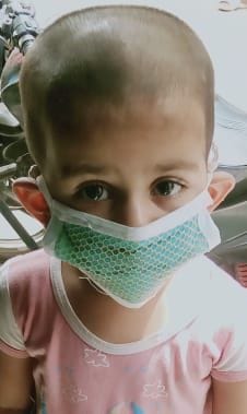 Two-year-old Laviza is making awareness to apply mask