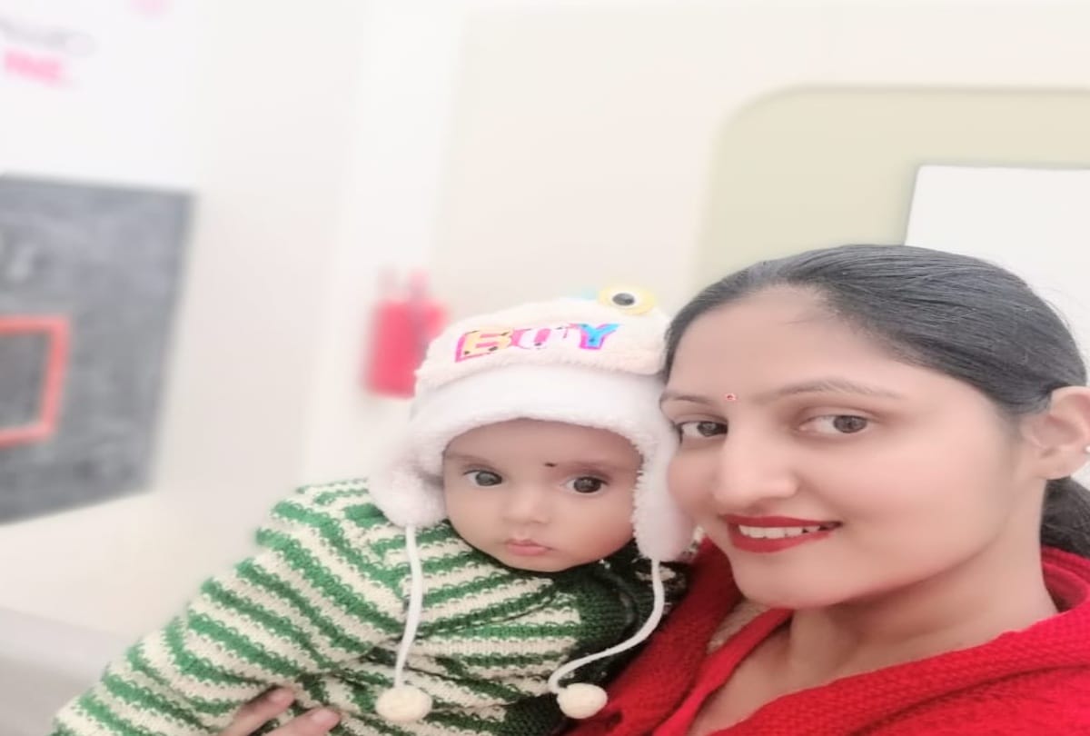 corona ke karamveer:  Dr. Mridul Sharma left her 11 months child at home to perform her duty