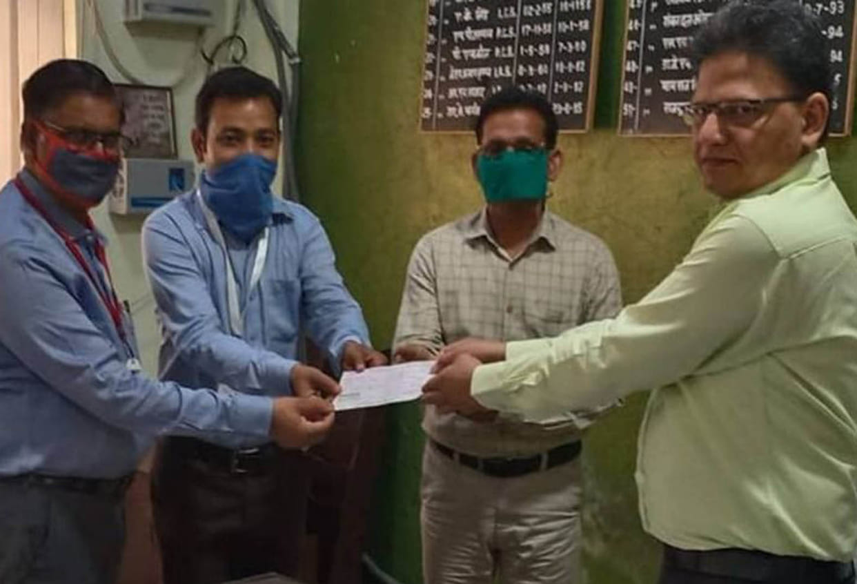 1.96 lakh given in CM Kovid Care Fund