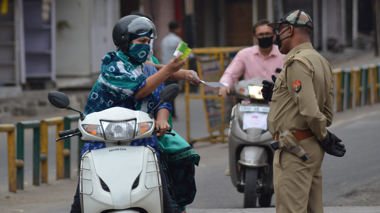 Sir Do not challan, have gone to take medicine