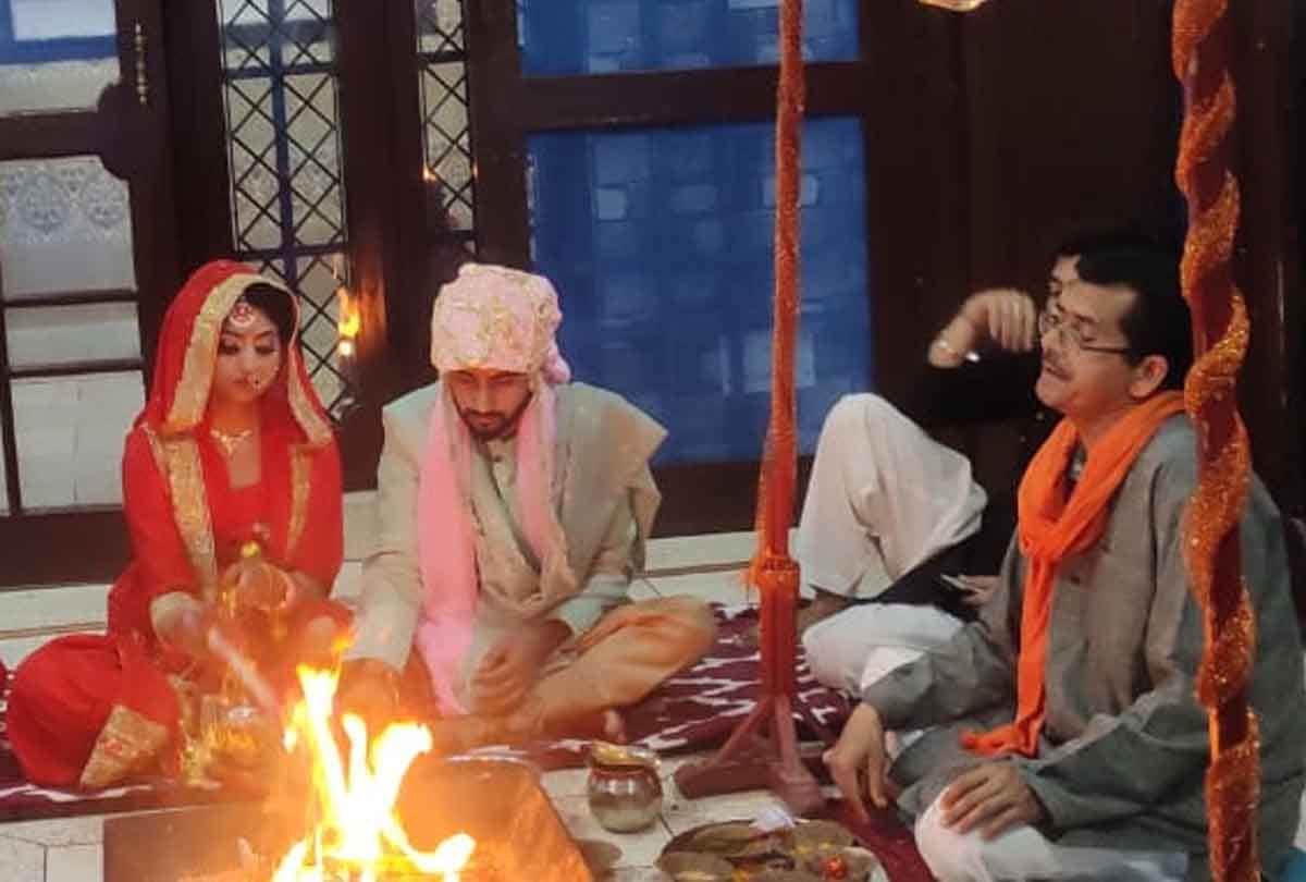 lockdown in Jammu Kashmir (J&K) news in Hindi, Married in lockdown without band Baja and Barati
