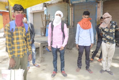 People weakening the fight with Corona as the doctors social workers policemen attacked across india