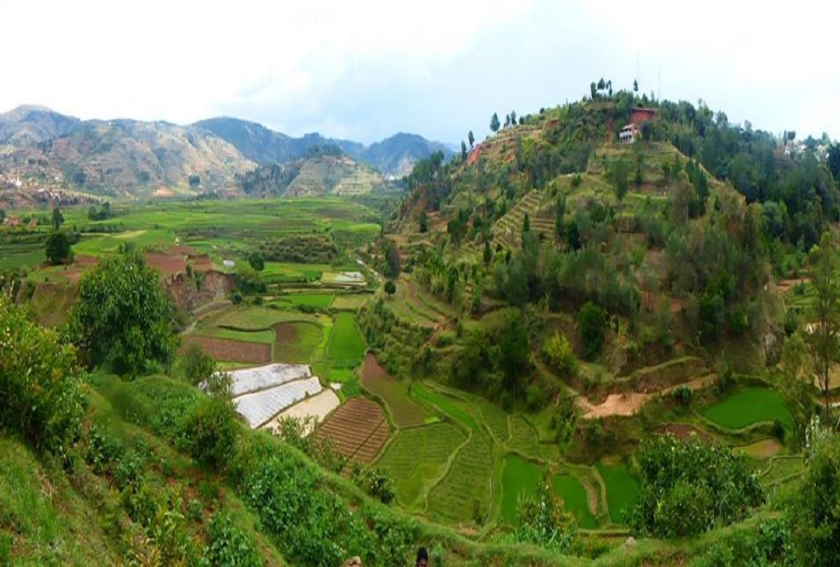 interesting facts about madagascar edges toward famine