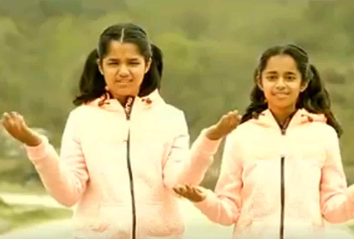 PM modi shares video of two daughters of Jammu on Corona, wrote - proud of such youth