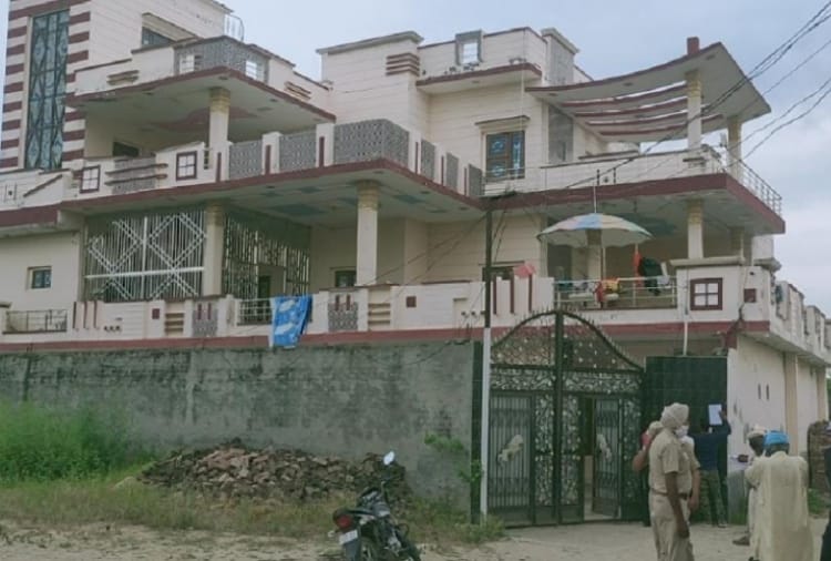Property of six drug smugglers worth of three crore seized