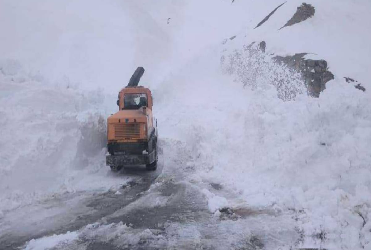 Snowfall in Rohtang, warning of hailstorm and thunderstorm for six districts