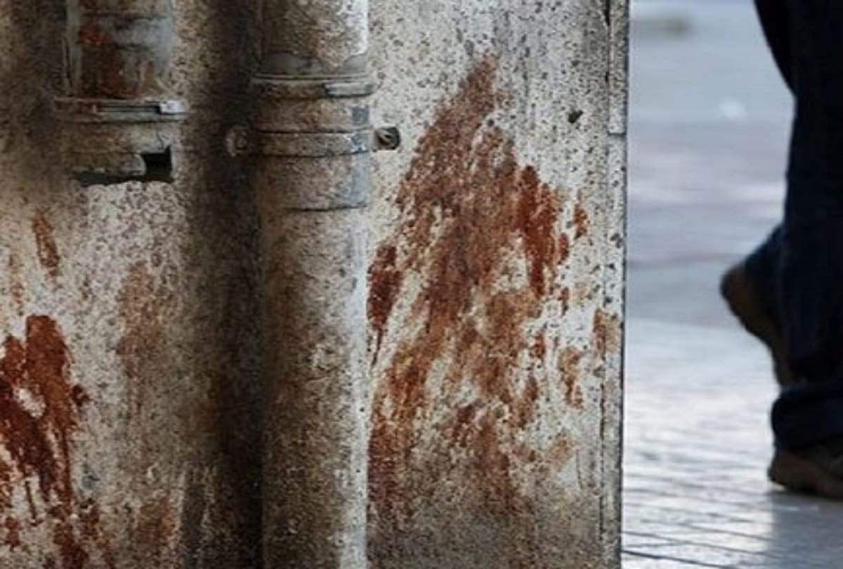 Delhi now spitting in public will cost rupees 2000 to your pockets