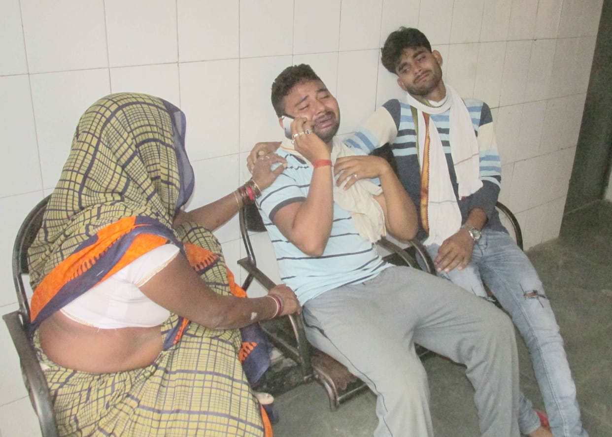 One dead, two injured due to lightning fall