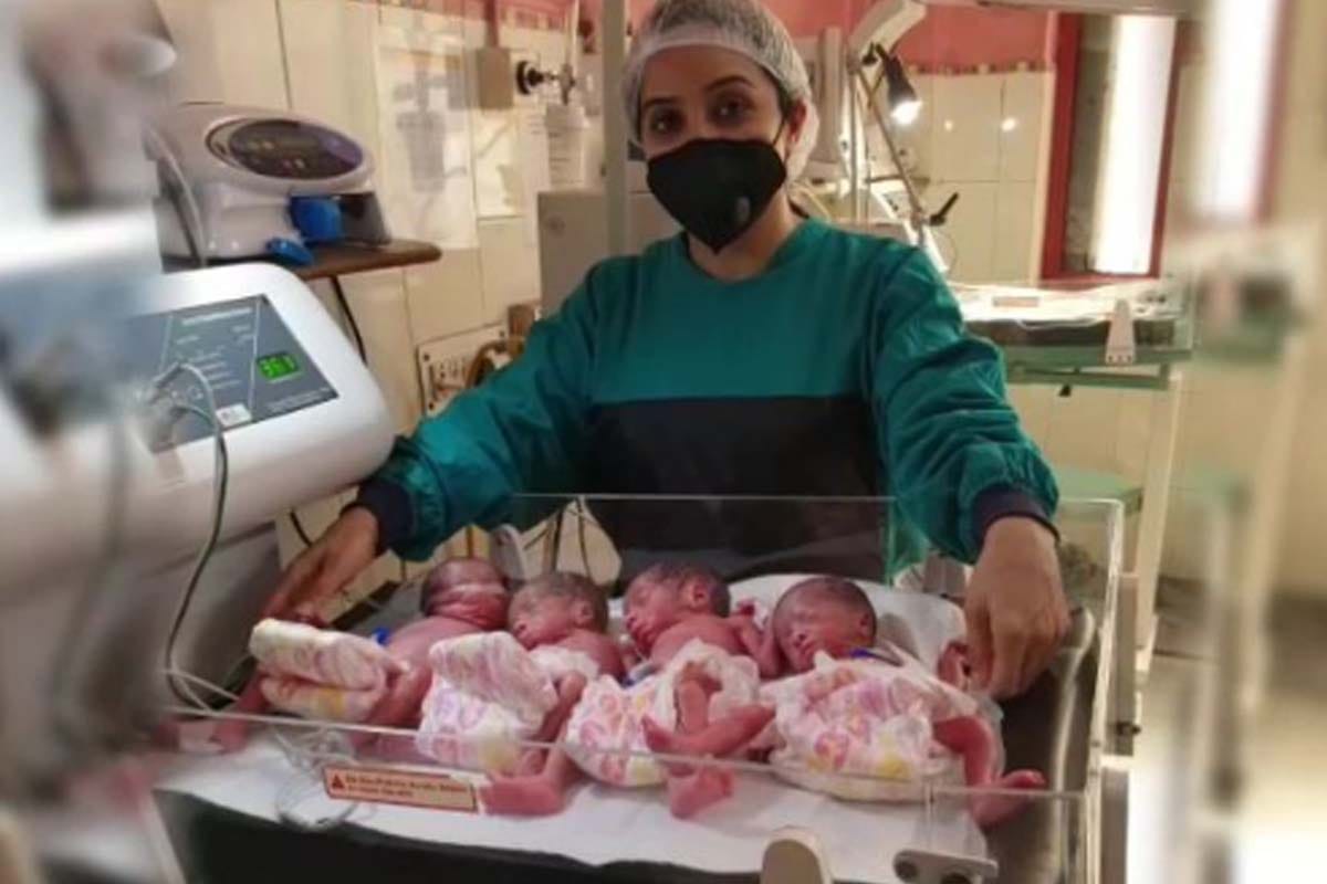 woman gave birth to four children in Shamli, all are healthy