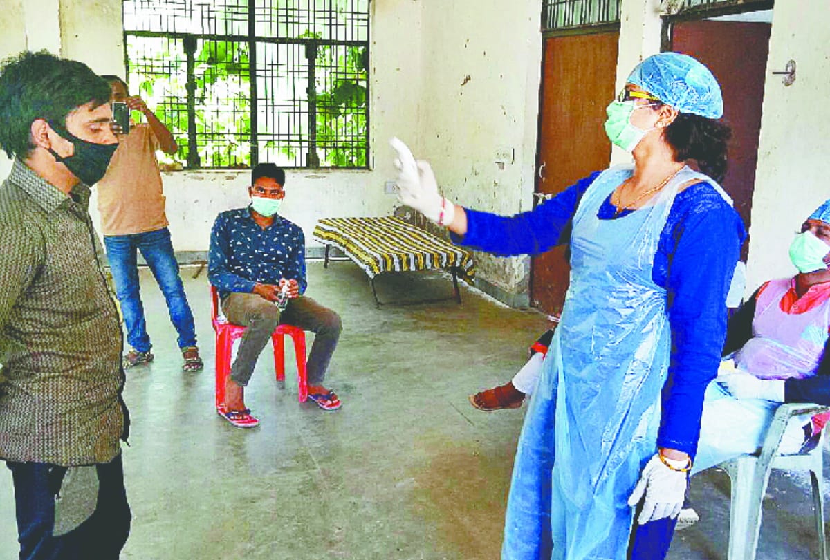 AYUSH doctor doing hard work during Lokdown