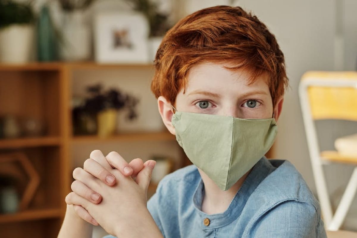 coronavirus parenting tips advice during lockdown tips to remove child mobile and video game habits