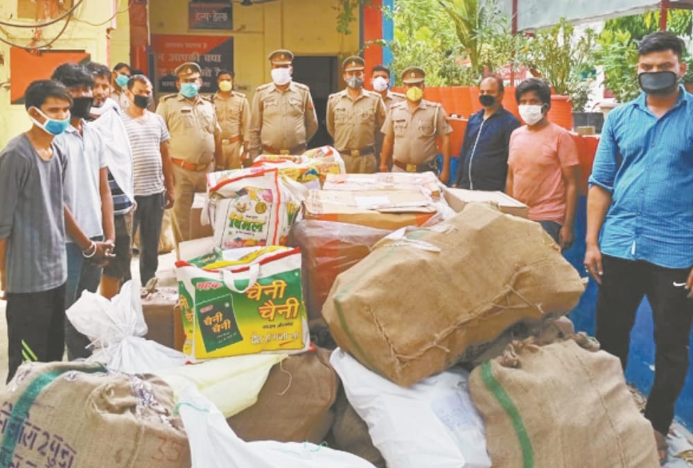 raid on house of pan masala businessman, seven arrested in lucknow