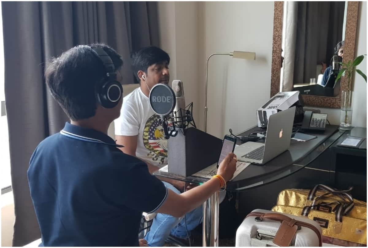 Kumar Vishwas music director Zafar Mirza Niyazi quarantine by government video viral