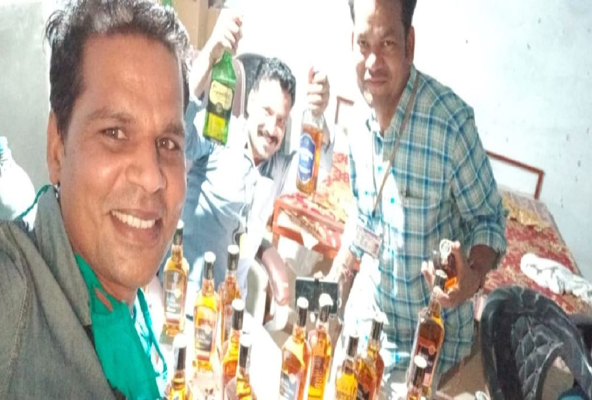 Madhya Pradesh: 3 revenue department officials suspended in Raisen district for showing liquor bottles in a photograph