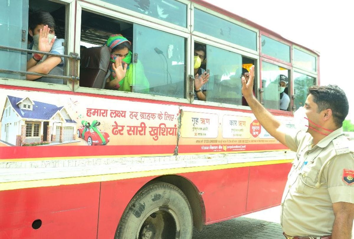 kota return students leave for their city from agra in lockdown