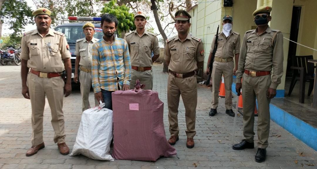Thief arrested with stolen goods