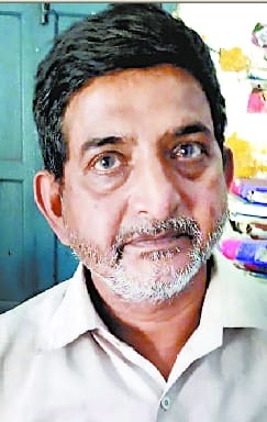 Confectioner caught in the spin of earning ..