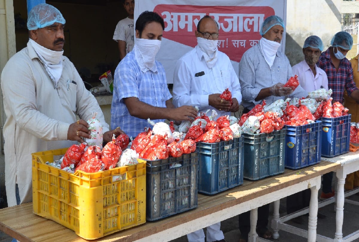 The process of helping the needy continues in lockdown bu Amar Ujala Foundation