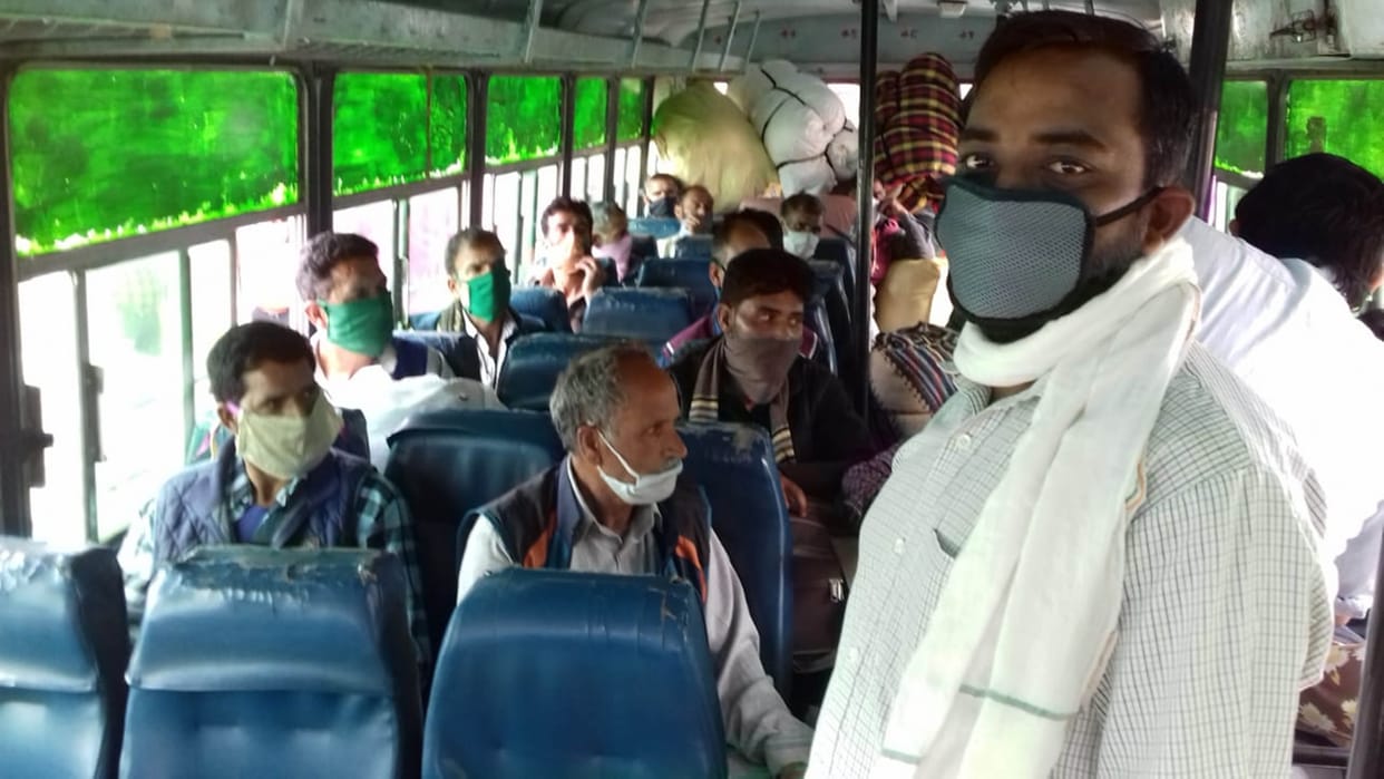 1221 refugees leave for Jammu and Kashmir from Pathankot