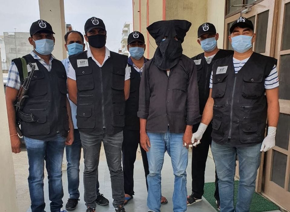 25000 prize killers arrested