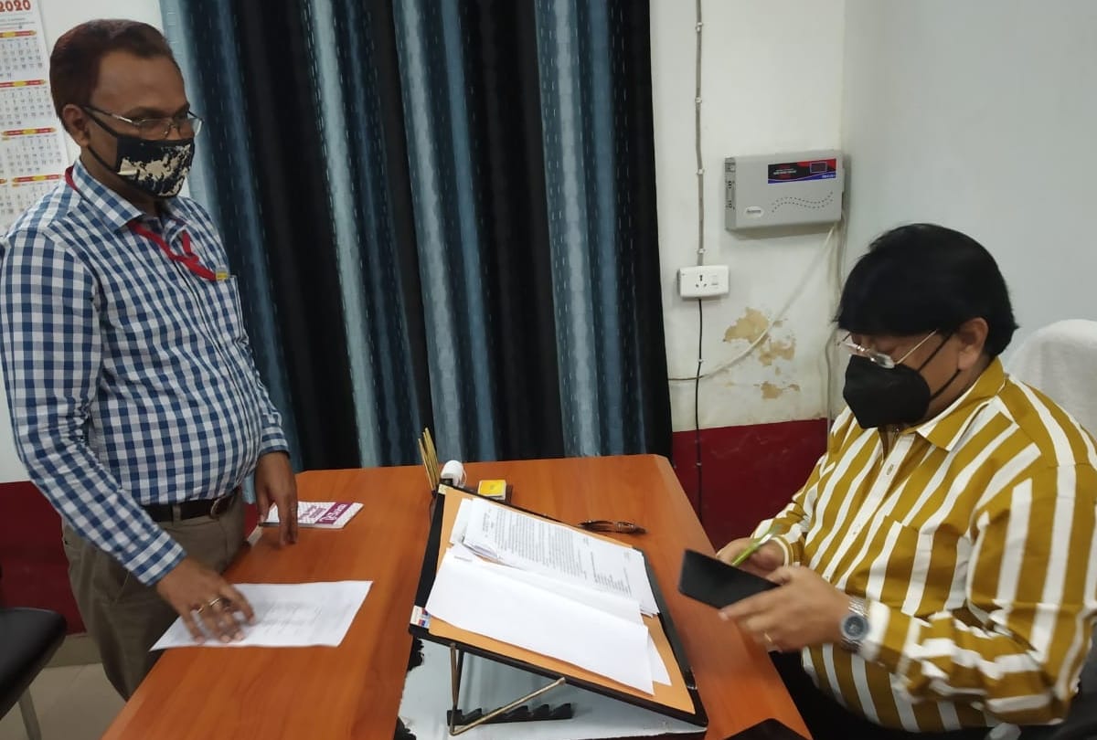 Work started in Municipal Corporation office in Gorakhpur During lockdown