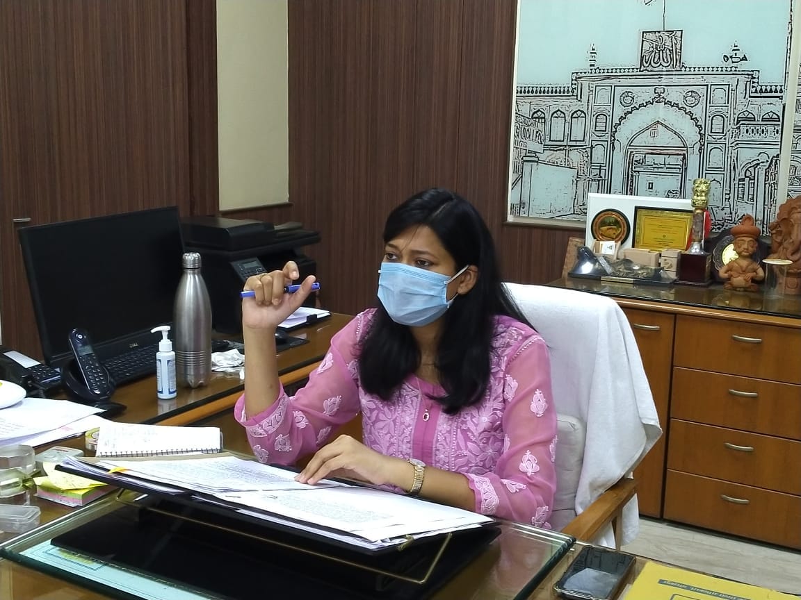 IAS Harshita mathur special story with Migrant workers during Lockdown