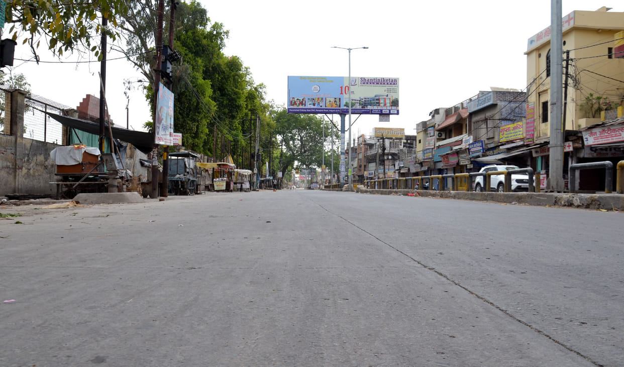 Aligarh mandal is doing well in second phase of lockdown, relaxation may be given.