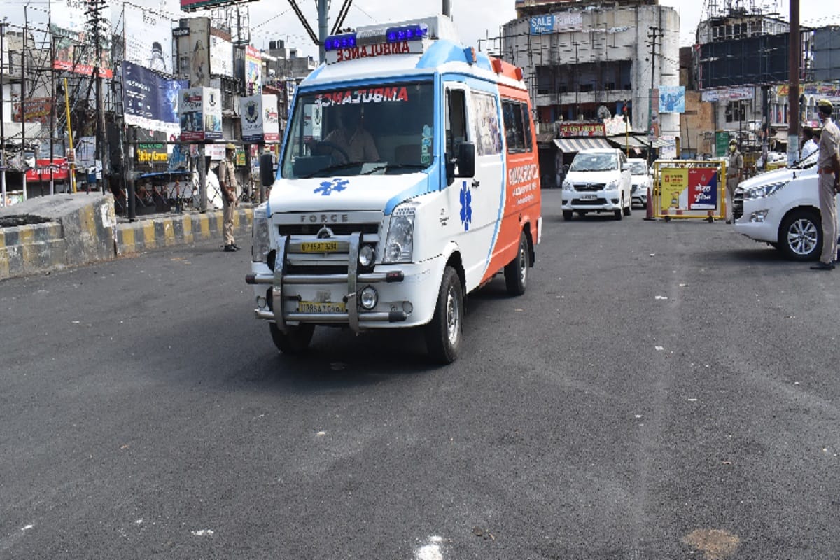 Lockdown, The body of CM Yogi's father Anand Singh Bisht was taken to Uttarakhand via Meerut.