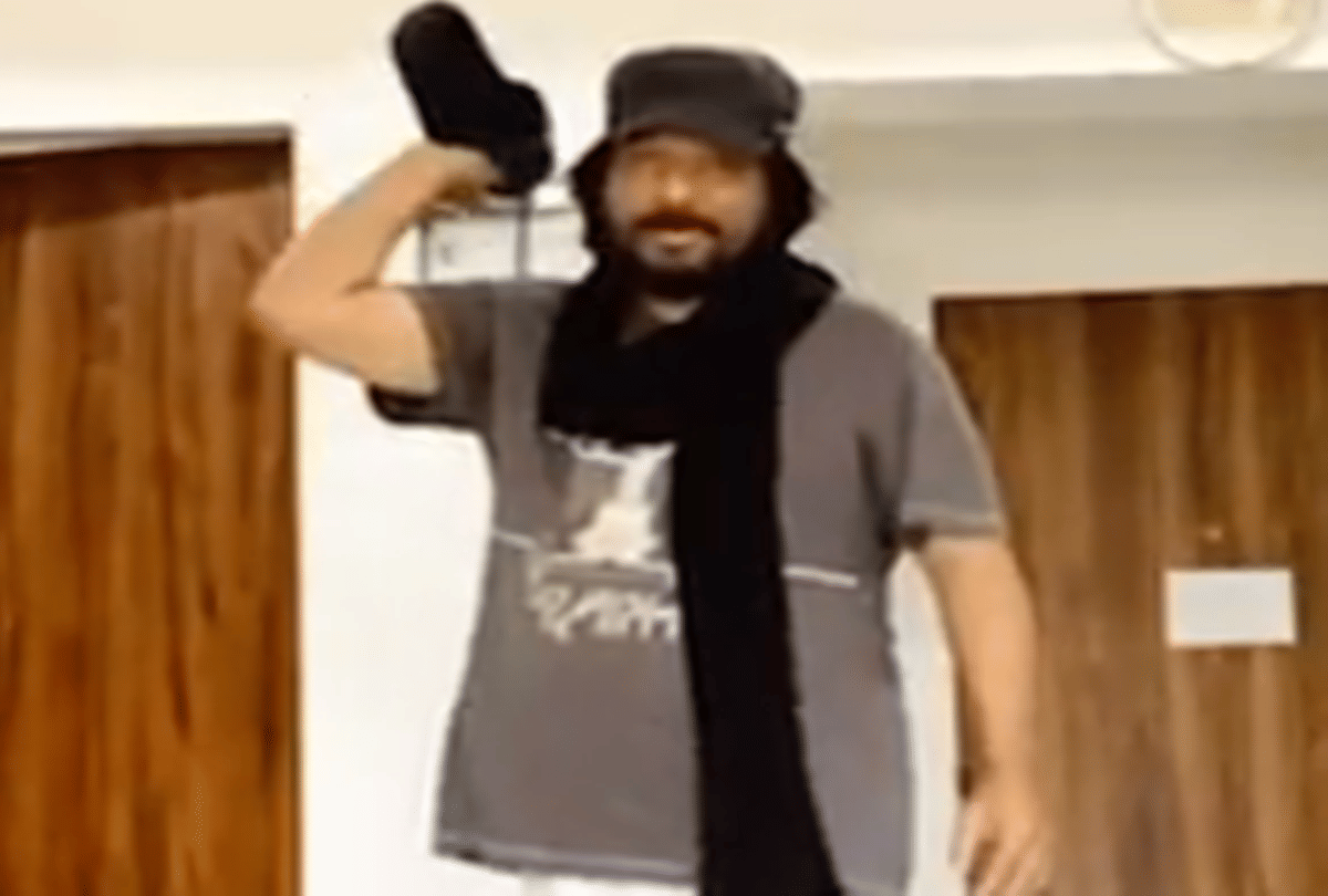 Singer Roop Kumar Rathod Appeals To Stop on Rumours During Coronavirus Lockdown