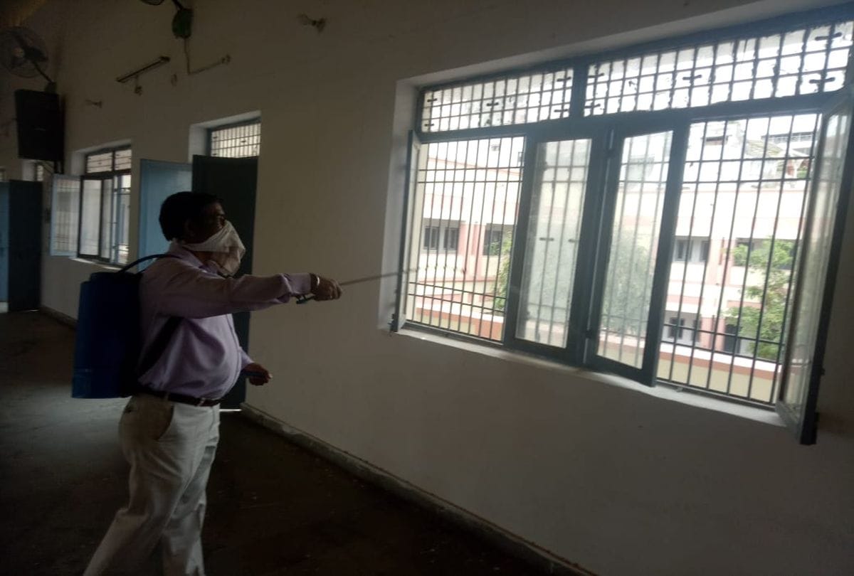 Temporary Jail During Lockdown Will Be In Md Jain Inter College Agra
