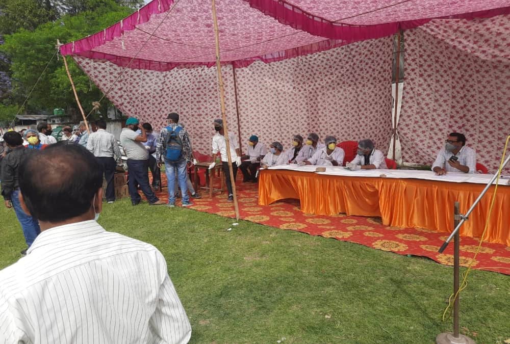 Coronavirus Lockdown: Students Who stuck in kota Arrives Uttarakhand, Photos