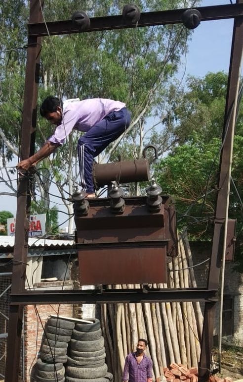 Electricity workers are working for uninterrupted supply