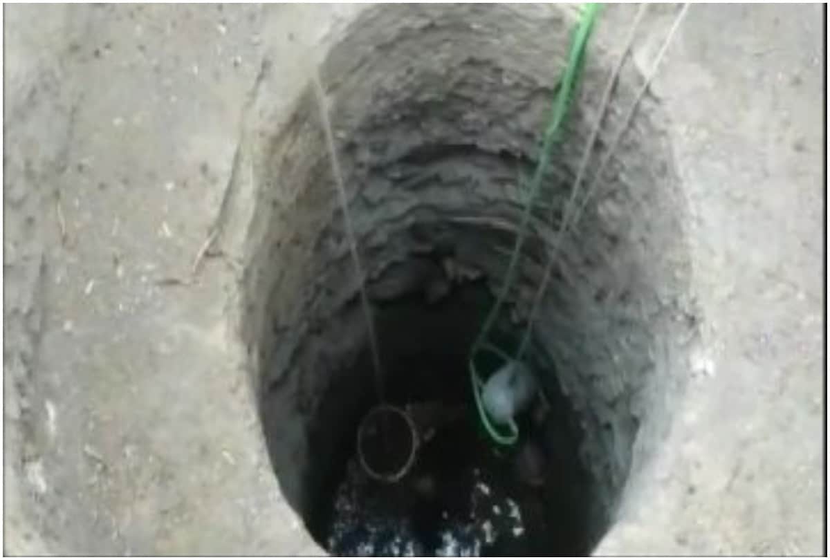 Maharashtra  Home mason dug well in front of house during lockdown