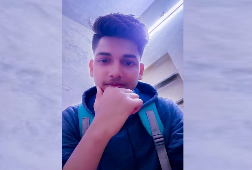 239 students reached lucknow by buses from Kota on the second day
