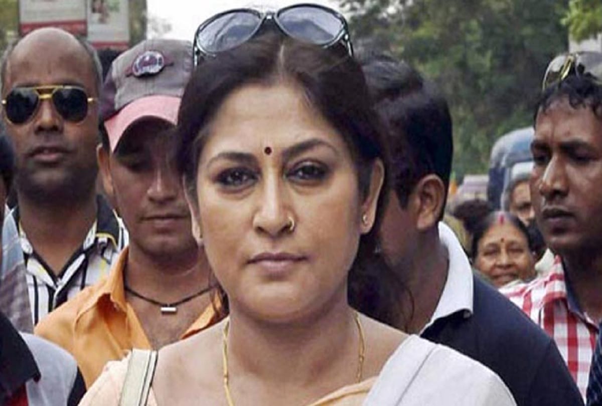 roopa ganguly reveals she victim of mob lynching four years ago   17 people pulled her out and beat