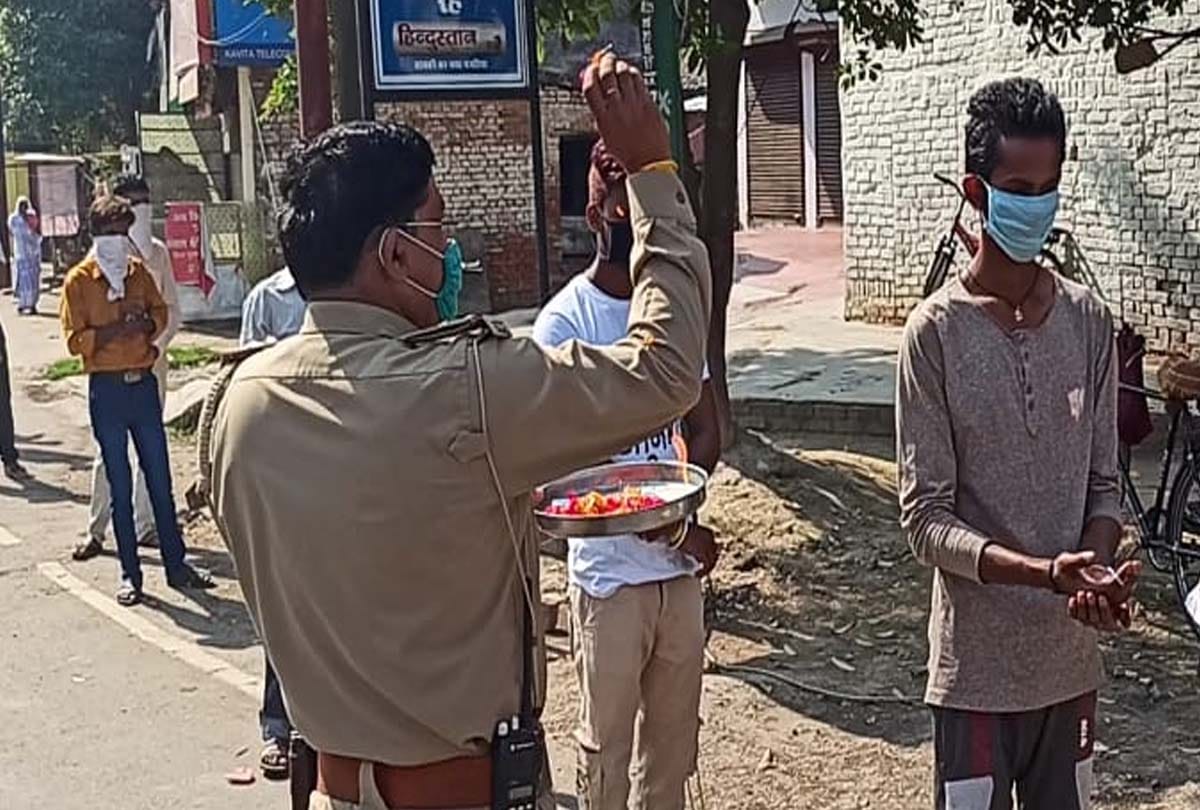 kanpur lockdown news in hindi: Police taught the lesson to those who violate lockdown