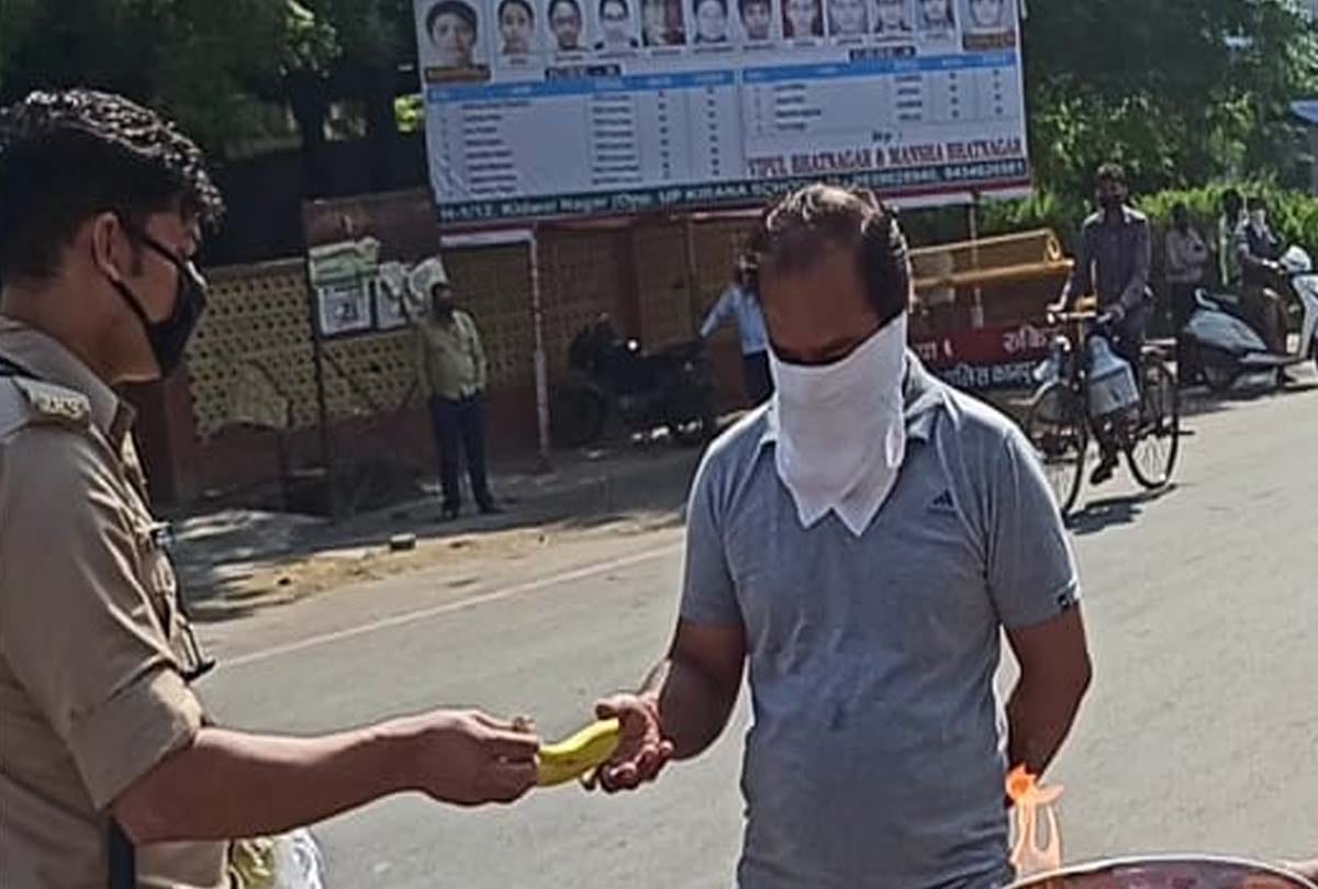kanpur lockdown news in hindi: Police taught the lesson to those who violate lockdown