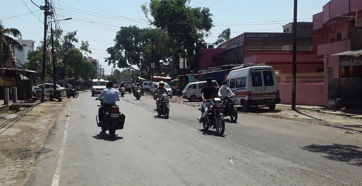 Police shut down electronic goods, bookstores