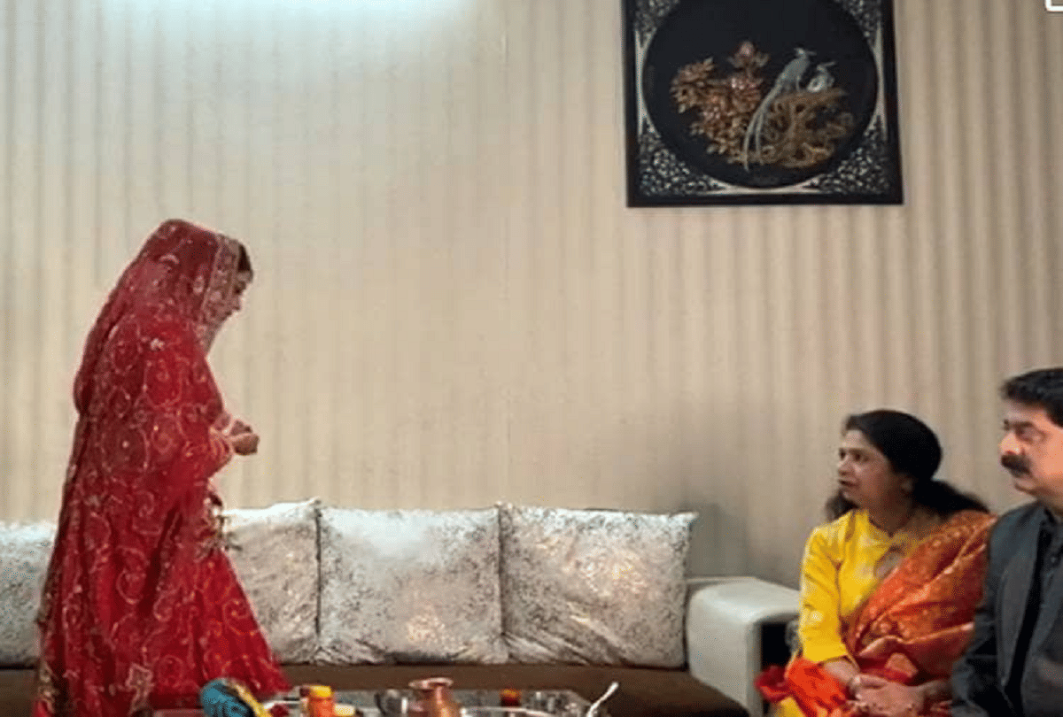 coronavirus lockdown grooms from Mumbai and bride from Bareilly unique online wedding