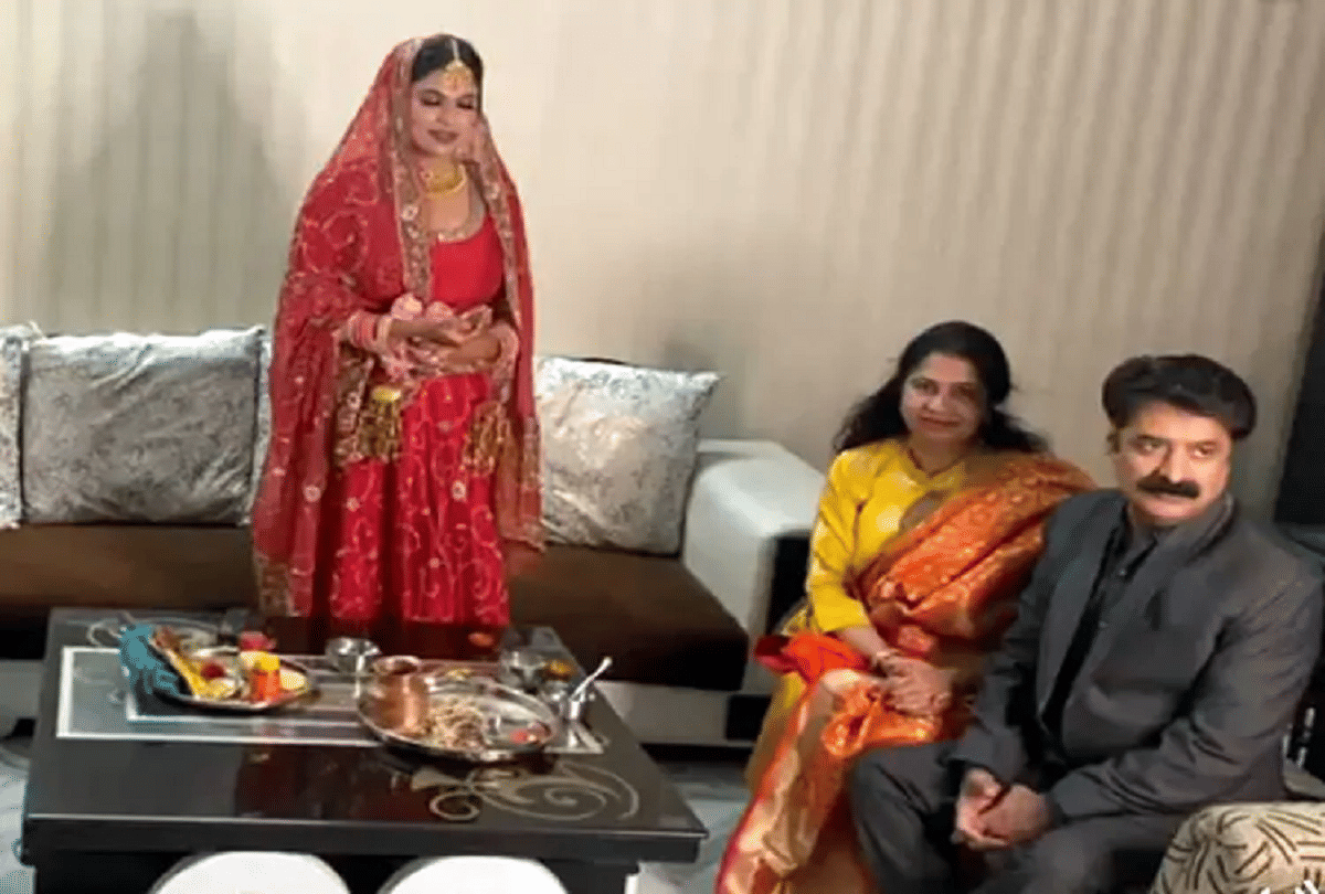 coronavirus lockdown grooms from Mumbai and bride from Bareilly unique online wedding