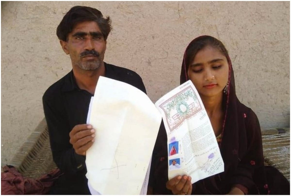 Pakistan a 14 year old Hindu girl abducted forcibly converted to Islam and married to her 40-year old abductor