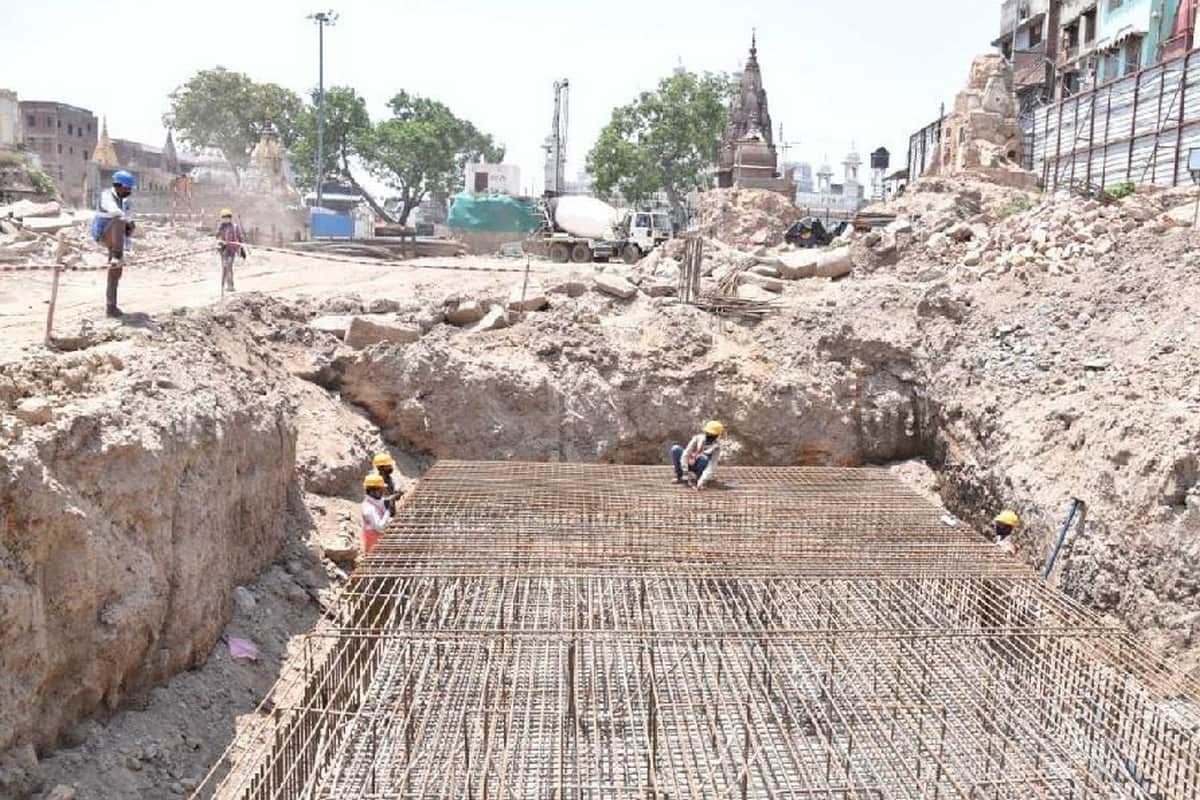 Extremely ancient temples excavated during the construction of Shri Kashi Vishwanath Dham