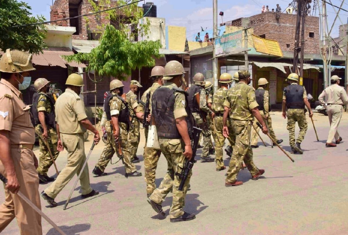 Aligarh police attack incident seems links with anti CAA NRC protest